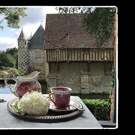 Manoir De Livet Panzió Saint-Germain-de-Livet Kültér fotó